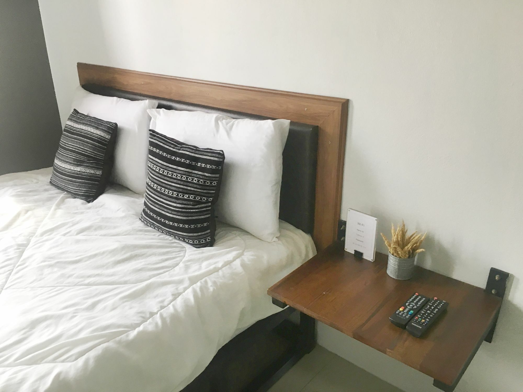 The Room Apartment 수랏타니 외부 사진