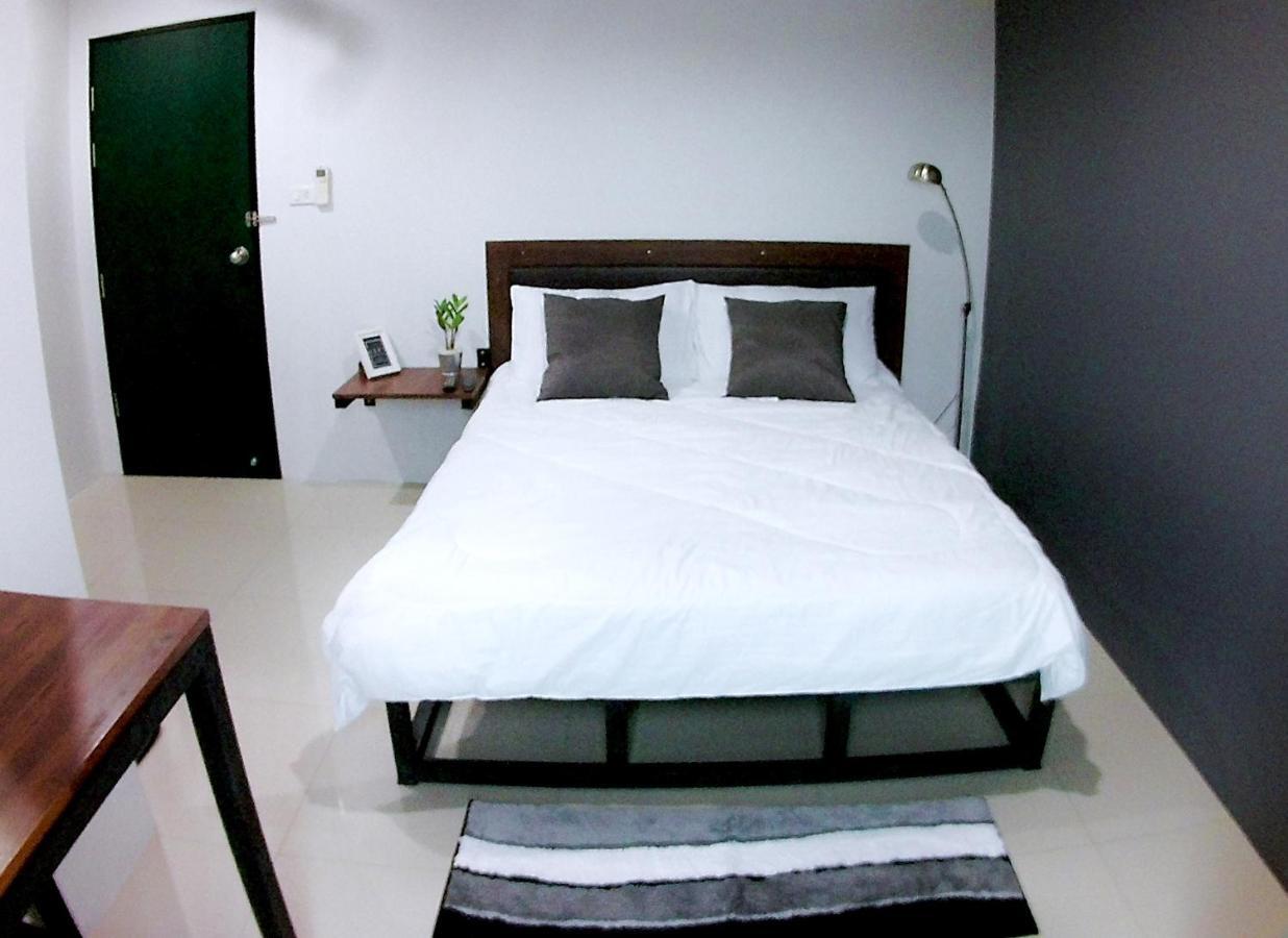 The Room Apartment 수랏타니 외부 사진